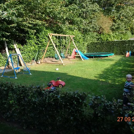 בית נופש Leuk Vakantiehuis 31 *